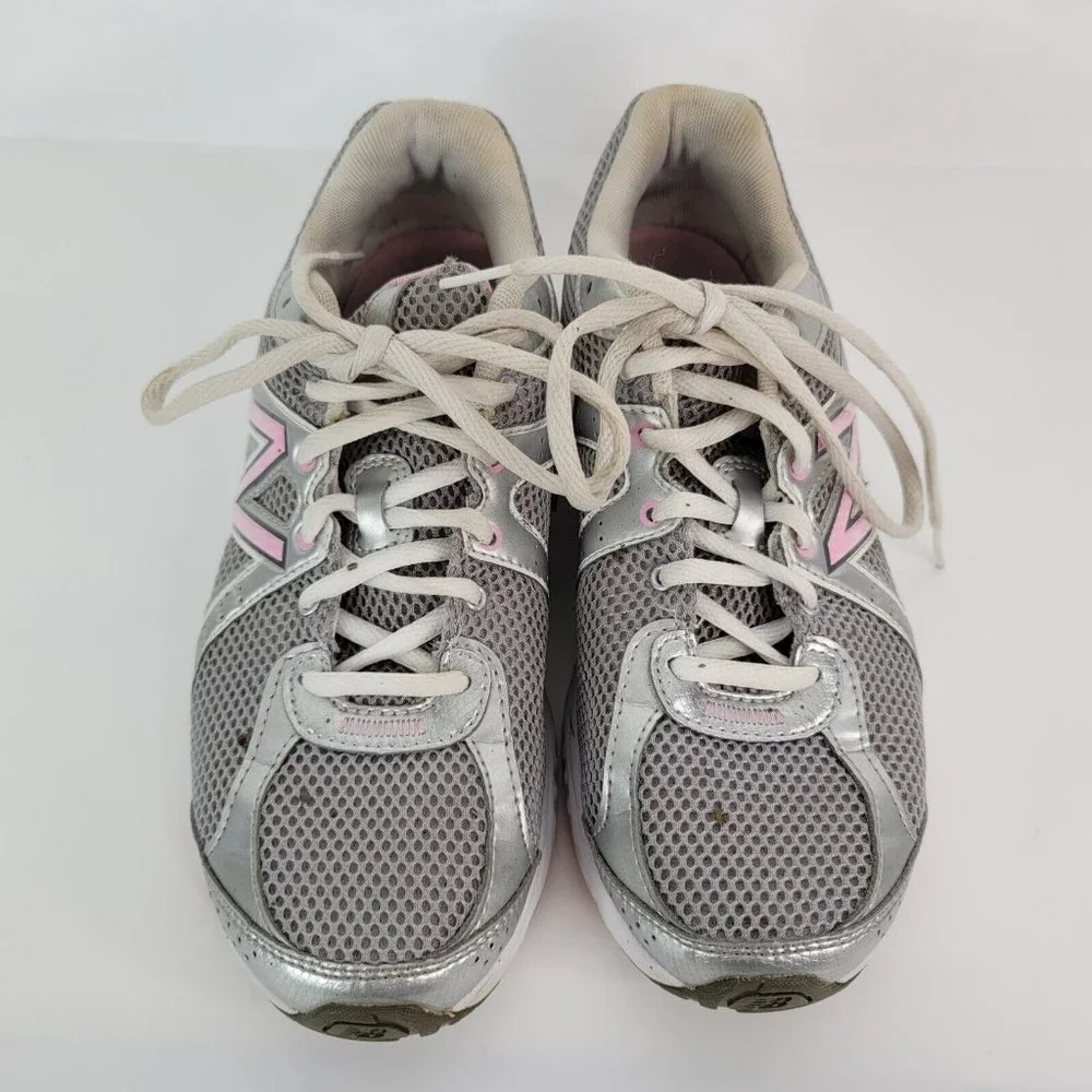 New Balance Womens Susan G Komen WW665KM Size 8 Gray Breast Cancer Sneakers‎